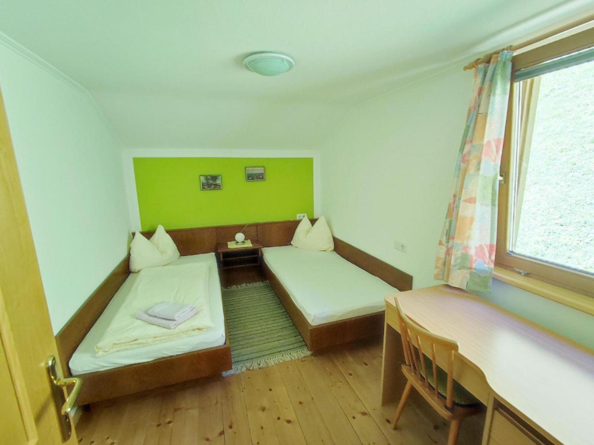 Pretty Holiday Home In Mayerhofen With Balcony Mayrhofen Exterior photo